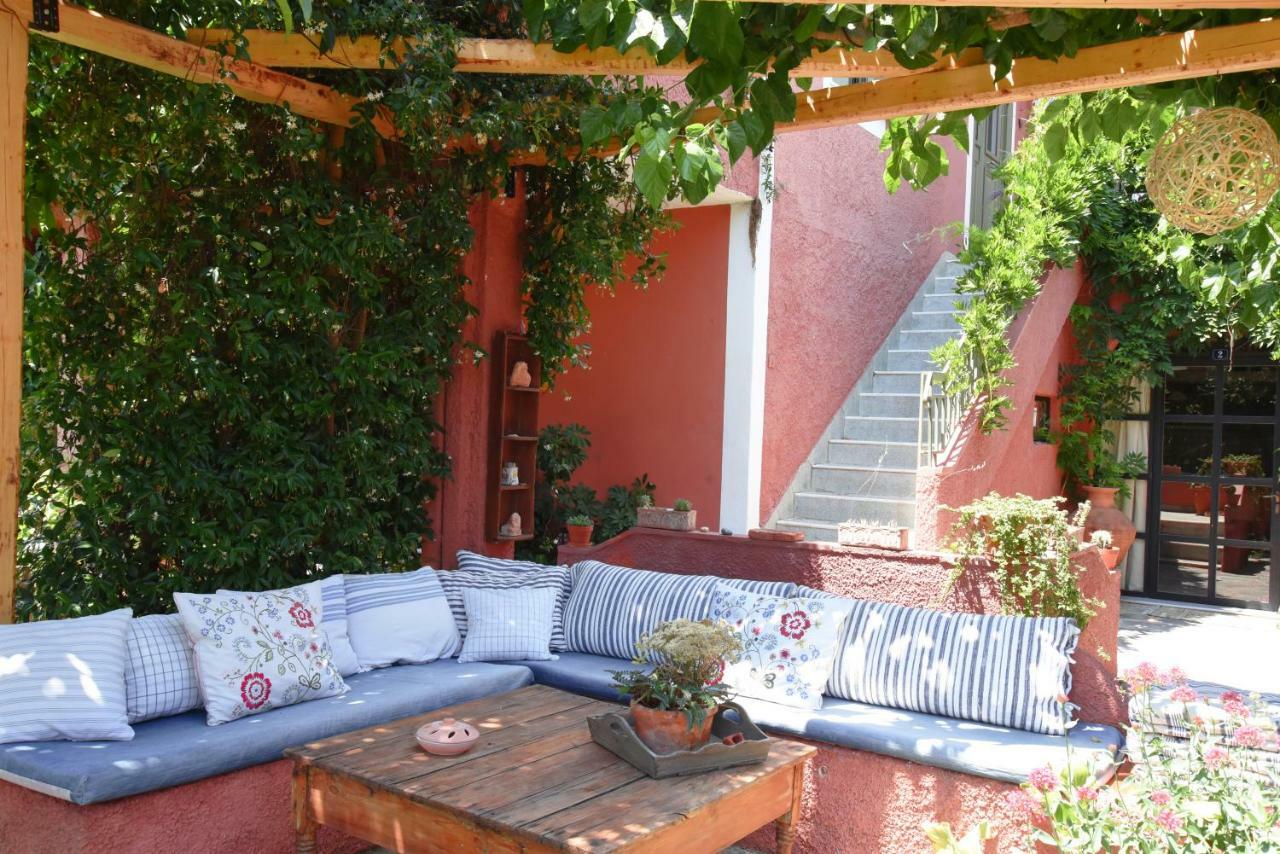 Zacharoulas Katikies Amarynthos Dış mekan fotoğraf